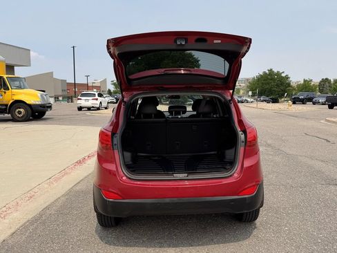 Used 2011 Hyundai Tucson GLS FWD image 9