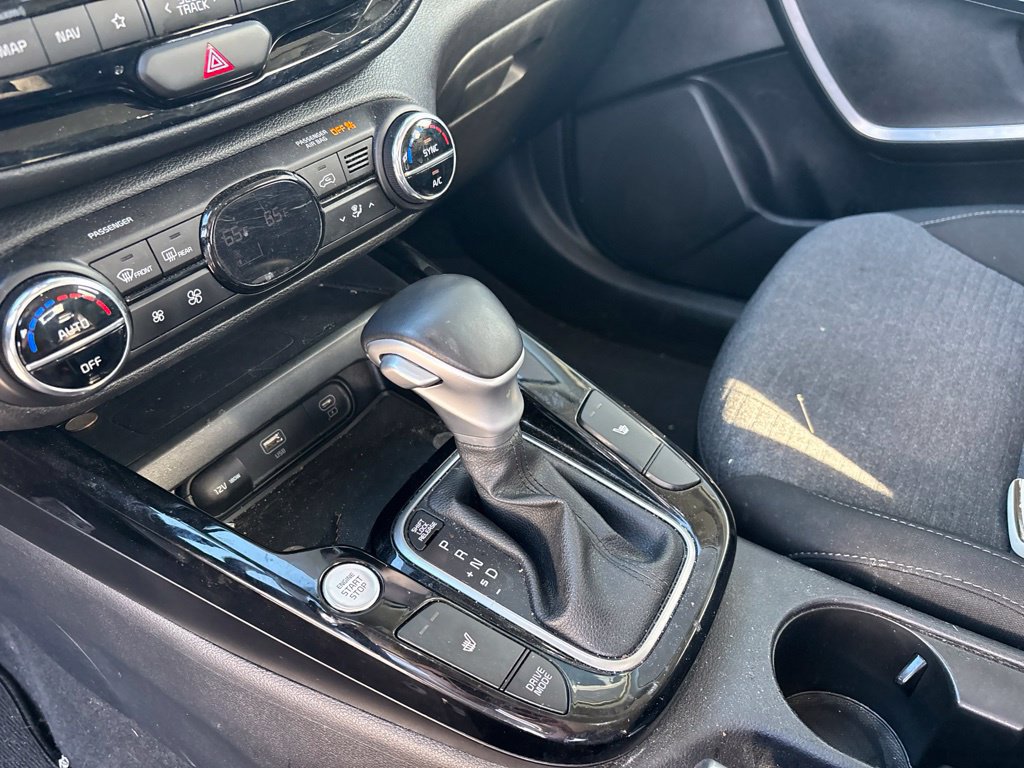 Certified 2023 Kia Soul EX FWD image 15