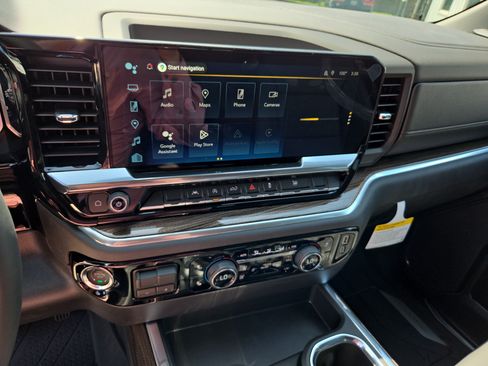 New 2026 Chevrolet Silverado 1500 RST w/ Convenience Package II AWD/4WD image 22