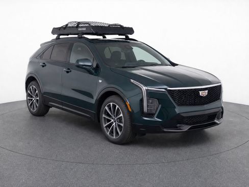 Used 2025 Cadillac XT4 Sport AWD/4WD image 2