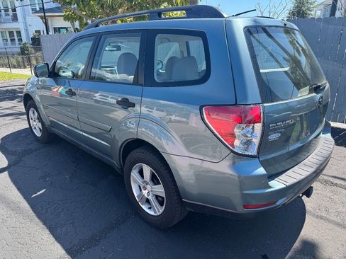 Used 2011 Subaru Forester 2.5X w/ Alloy Wheel Value Pkg image 14