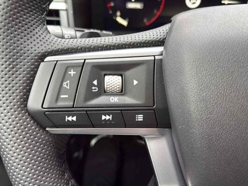 New 2026 Mitsubishi Outlander SEL image 13