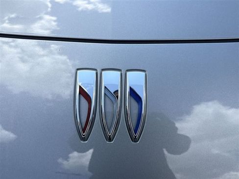 Certified 2024 Buick Envista Sport Touring w/ Convenience I Package FWD image 29