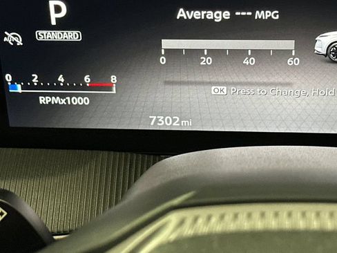 Certified 2025 Nissan Murano SV w/ Cargo Package AWD/4WD image 27