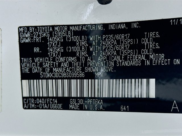 Used 2011 Toyota Sienna LE FWD image 32