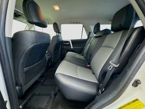 Used 2024 Toyota 4Runner SR5 Premium image 15