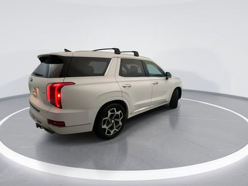 Used 2022 Hyundai Palisade Calligraphy image 4
