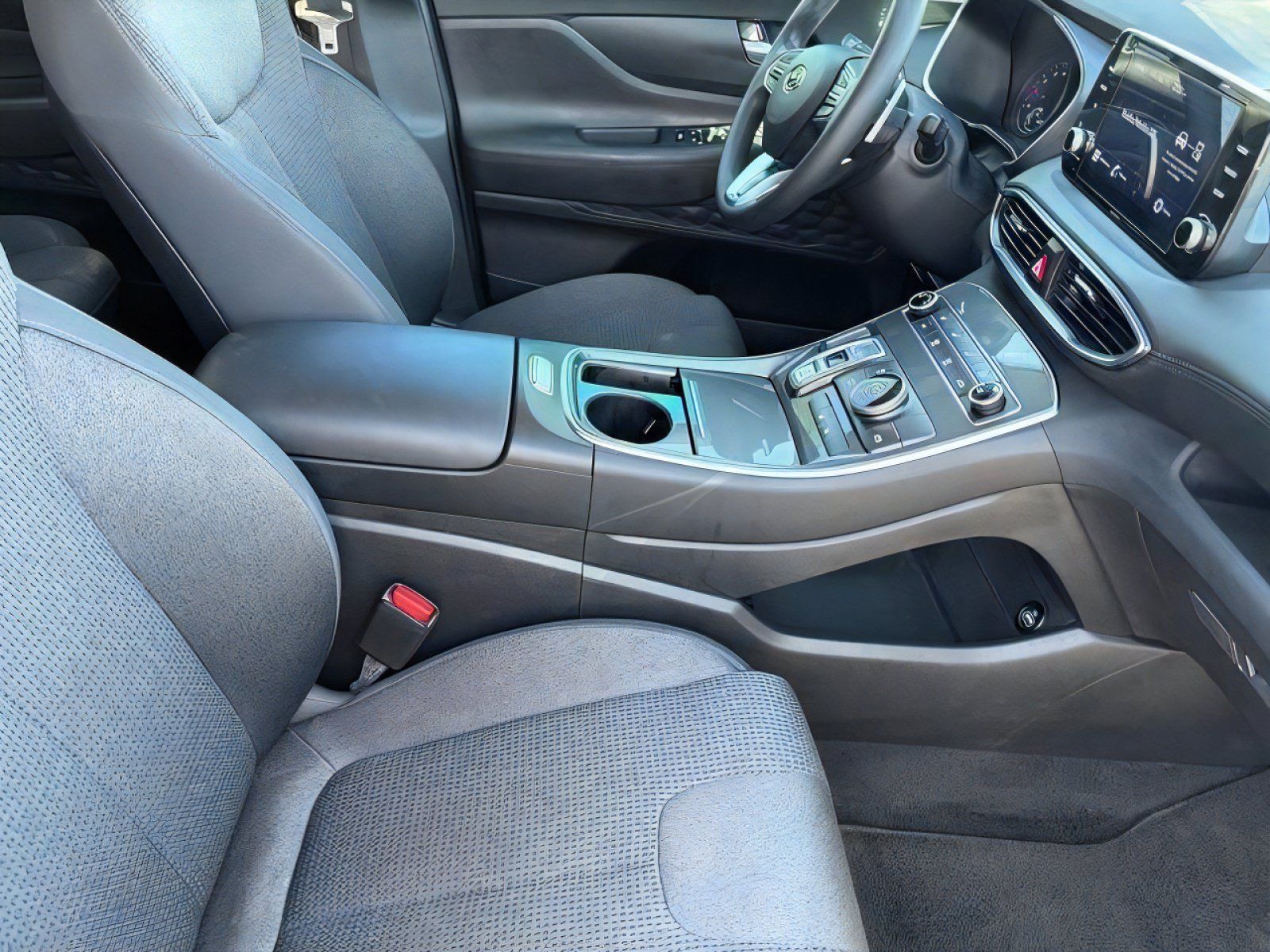 Used 2022 Hyundai Santa Fe SEL FWD image 10