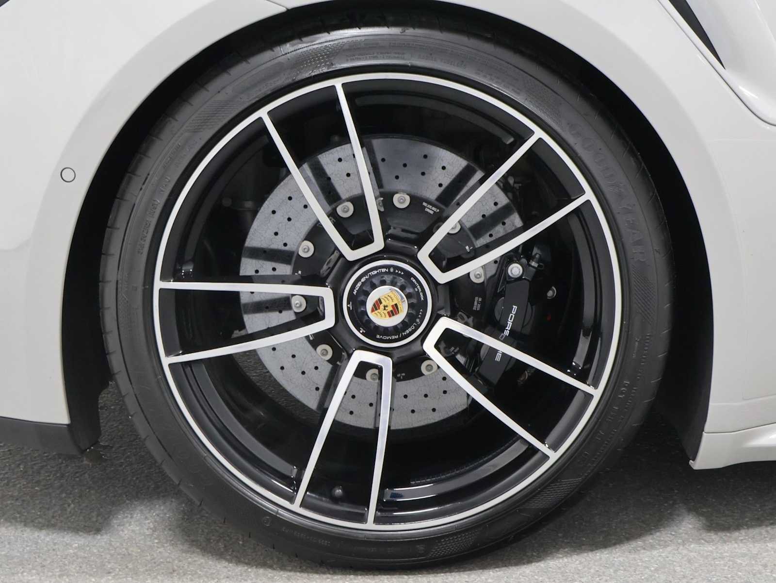 Certified 2024 Porsche 911 Turbo AWD/4WD image 38