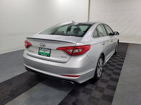 Used 2016 Hyundai Sonata Sport image 9