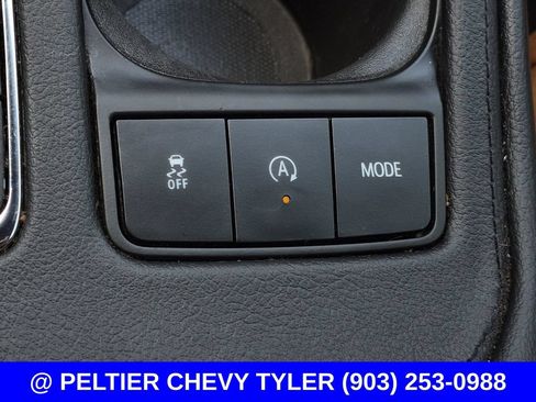 Used 2021 Cadillac XT4 Premium Luxury FWD image 26