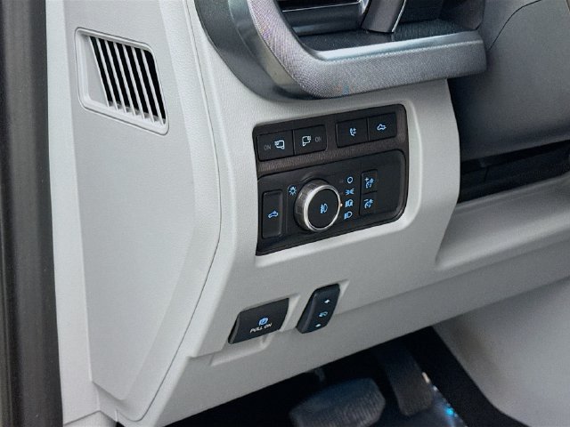 Used 2024 Ford F250 Limited w/ FX4 Off-Road Package AWD/4WD image 10