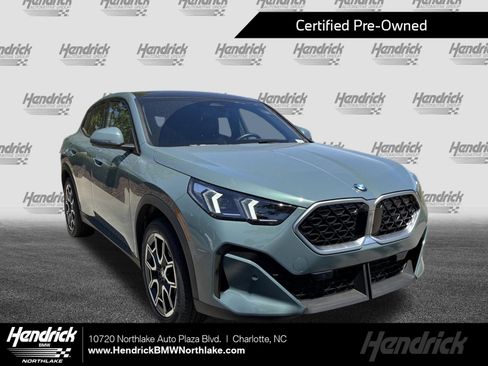 Certified 2025 BMW X2 xDrive28i AWD/4WD image 1