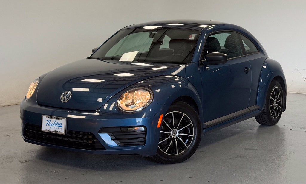 Used 2018 Volkswagen Beetle 2.0T S FWD image 1