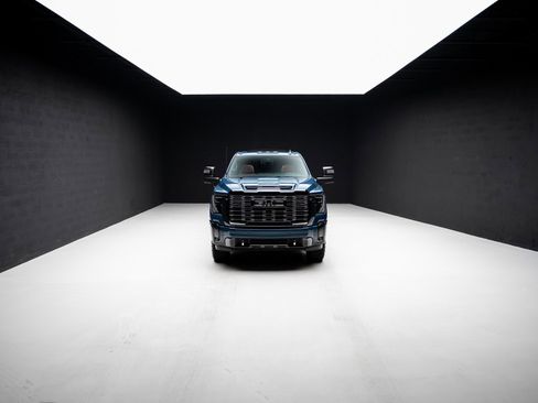 Used 2024 GMC Sierra 2500 Denali Ultimate w/ LPO, GMC Protection Package image 80