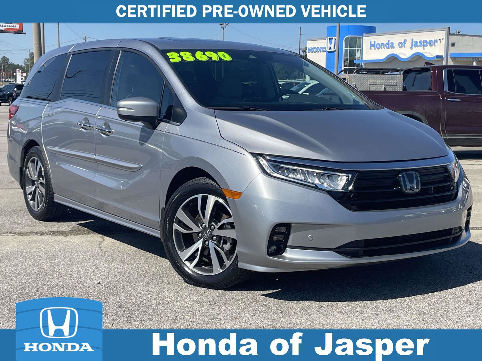 Certified 2024 Honda Odyssey Touring image 1