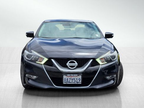 Used 2017 Nissan Maxima Platinum FWD image 2