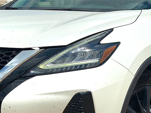 Used 2019 Nissan Murano Platinum w/ Cargo Package FWD image 4
