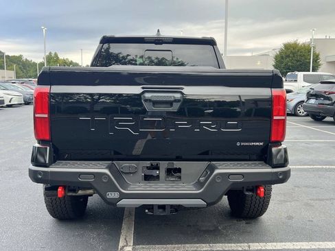 Used 2025 Toyota Tacoma TRD Pro AWD/4WD image 7