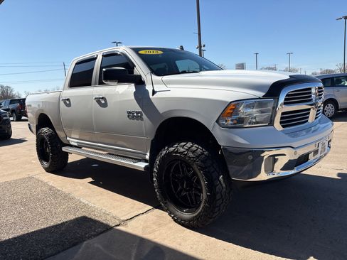 Used 2018 RAM 1500 Big Horn image 9
