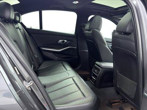 Used 2020 BMW 330i Sedan w/ Convenience Package RWD image 21