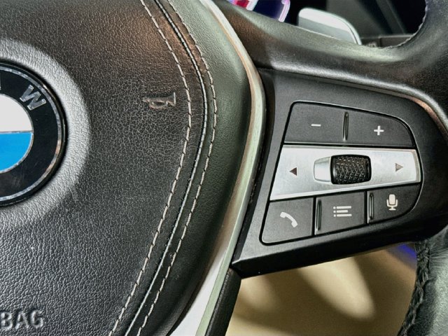 Used 2019 BMW X5 xDrive40i w/ Premium Package 2 AWD/4WD image 12