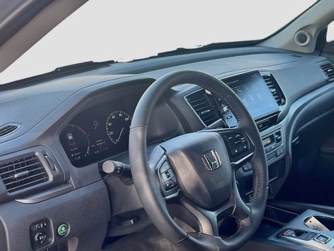 Used 2026 Honda Ridgeline Sport image 9