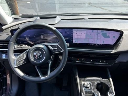 Used 2024 Buick Envision Preferred AWD/4WD image 3