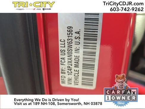 Used 2025 Jeep Wrangler Sport image 36