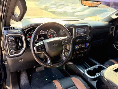 Used 2021 Chevrolet Silverado 2500 LTZ w/ Carhartt Edition image 9