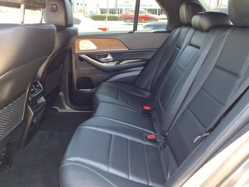 Used 2021 Mercedes-Benz GLE 350 w/ AMG Line Exterior image 24
