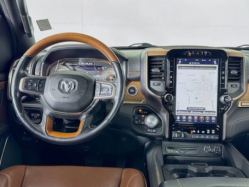 Used 2019 RAM 1500 Laramie Longhorn image 11