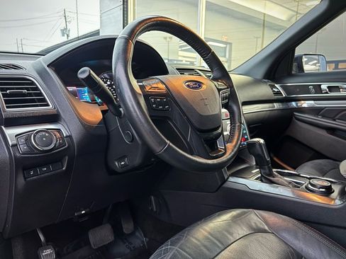 Used 2017 Ford Explorer Sport w/ Equipment Group 401A image 36