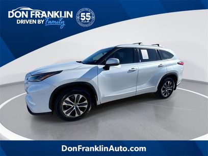 Used 2022 Toyota Highlander XLE