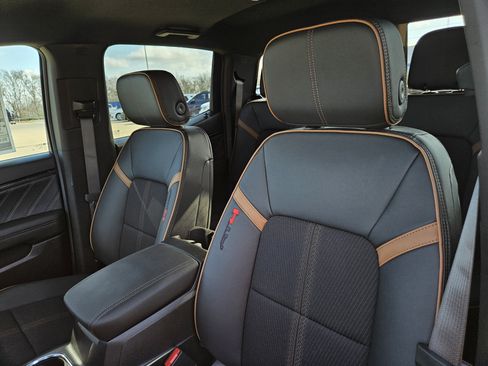 New 2026 GMC Canyon AT4 w/ Nightfall Essentials Package image 9