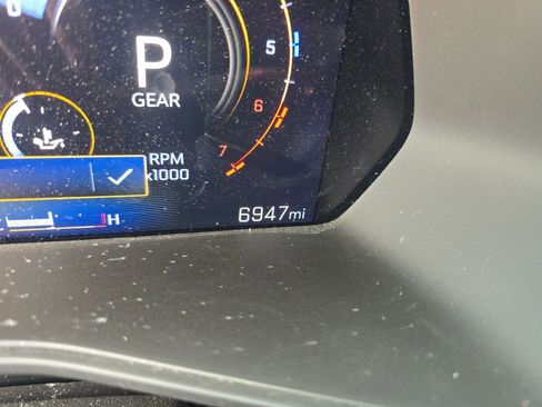 Used 2025 Chevrolet Colorado Trail Boss image 19