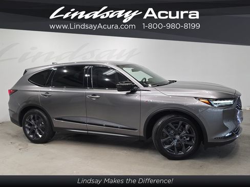 Used 2023 Acura MDX A-Spec AWD/4WD image 3