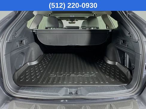 Used 2025 Subaru Outback Limited image 32