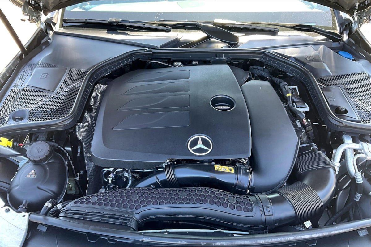 Used 2020 Mercedes-Benz C 300 Sedan w/ Premium Package image 10