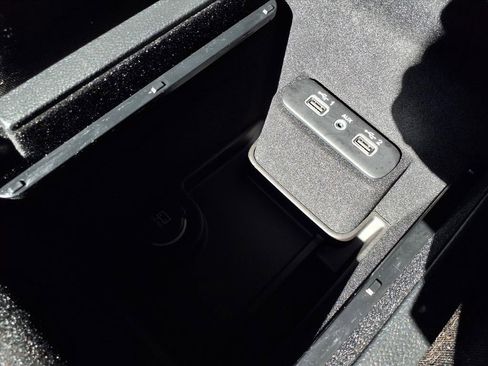 Used 2022 Dodge Charger R/T w/ Blacktop Package image 13