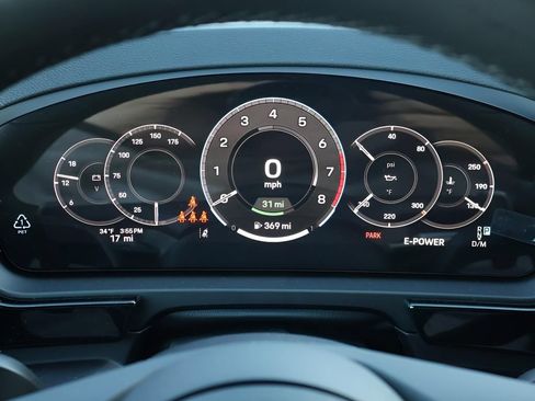 Certified 2026 Porsche Cayenne E-Hybrid Coupe AWD/4WD image 22