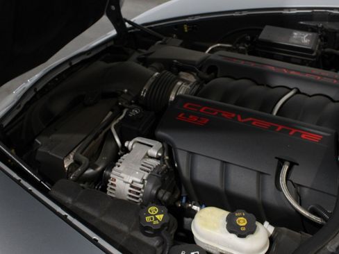 Used 2013 Chevrolet Corvette Grand Sport w/ 2LT Preferred Equipment Group RWD image 11