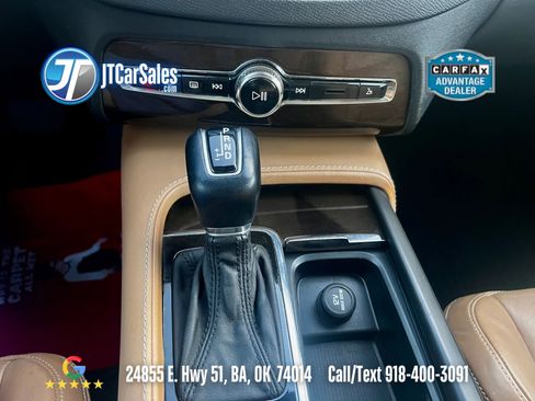 Used 2016 Volvo XC90 T6 Momentum w/ Momentum Plus Package image 33