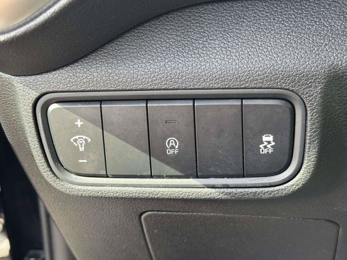 Used 2021 Kia Soul LX FWD image 21