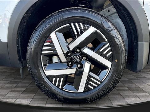 New 2026 Nissan Kicks SV image 11