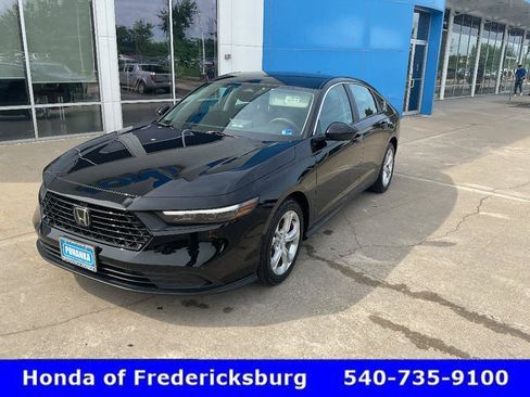 Certified 2023 Honda Accord LX image 2