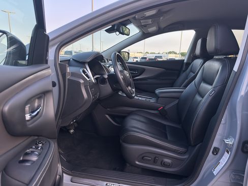 Certified 2023 Nissan Murano SV w/ SV Midnight Edition Package AWD/4WD image 11