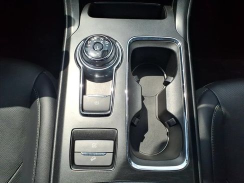 Used 2019 Ford Fusion Titanium FWD image 25