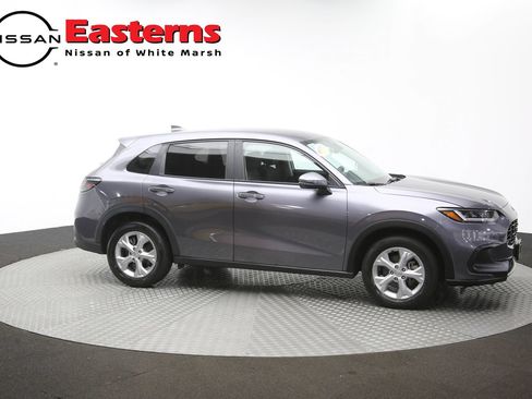 Used 2024 Honda HR-V LX image 40