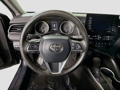 Used 2021 Toyota Camry LE image 13